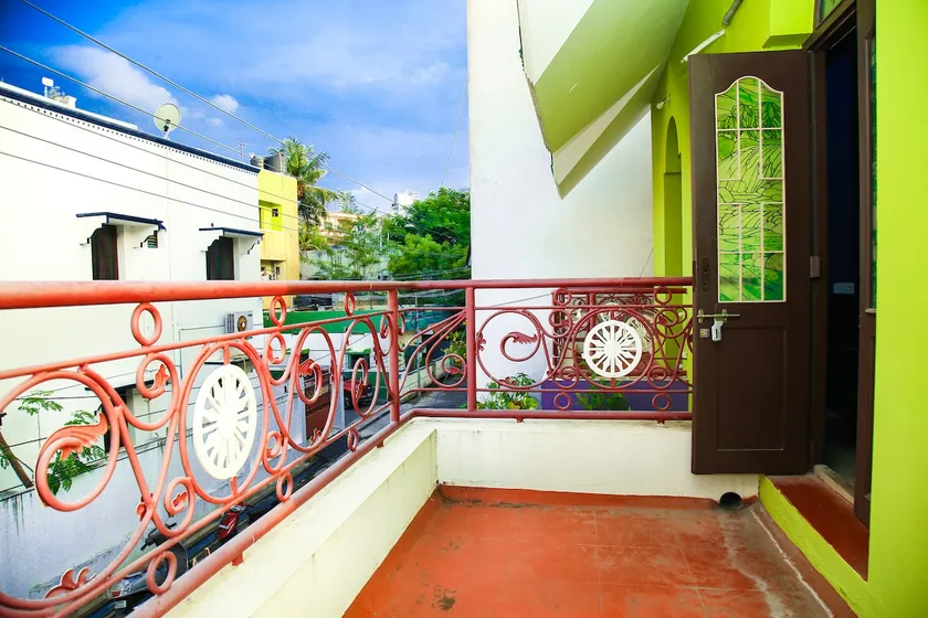 4BHK Near white town (veda villa) - Image 1
