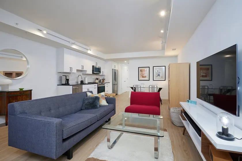 Luxury 2BR - Fantastic Neighborhood - Parking - Image 1