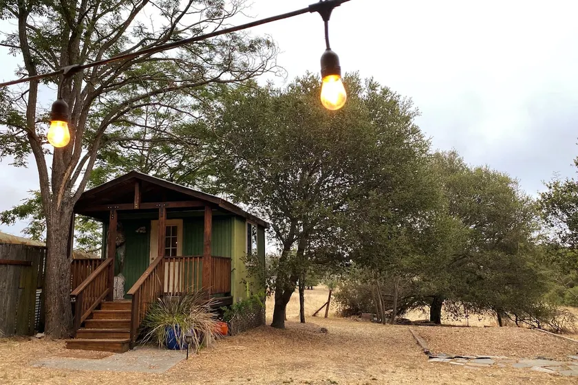 Sweet country casita studio with private patio - Image 1