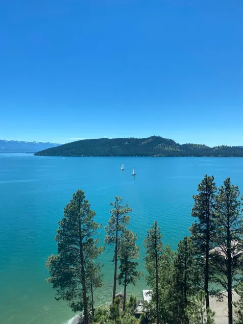 Flathead Lake Escape - Image 1