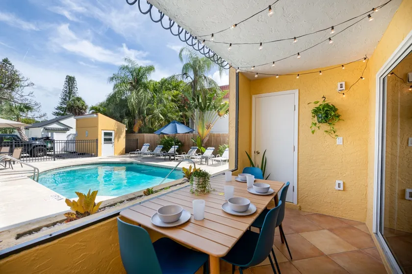 * NEW * Serene Retreat / Private Patio & Pool * - Image 1