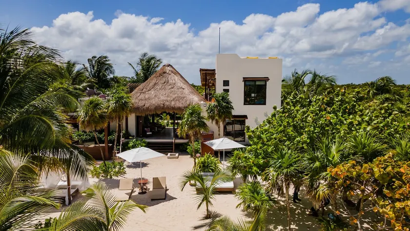Secluded Beachfront Villa in Sian Ka'an, Tulum - Image 1
