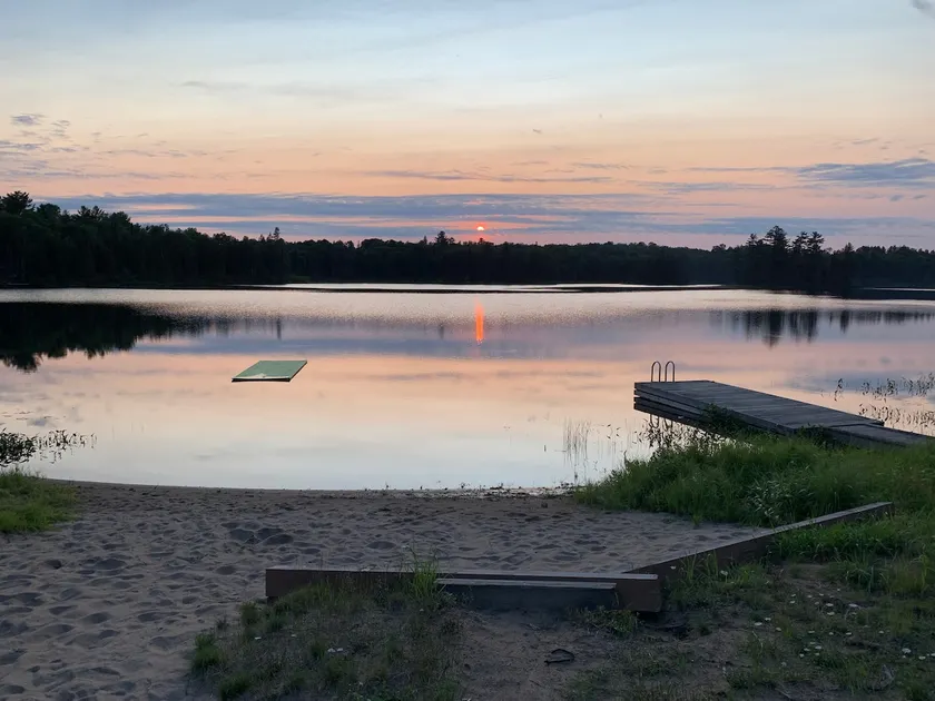 Tranquil, 10 Acre Private, Waterfront, Getaway! - Image 1
