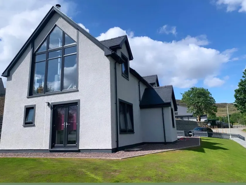 Millpond House - Luxurious Island Home in Portree - Image 1