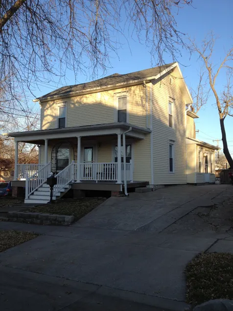 Victorian Rental Getaway (Entire House) - Image 1