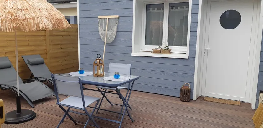 "La Mer Bohème", patio, parking privé, 8 mn plage - Image 1
