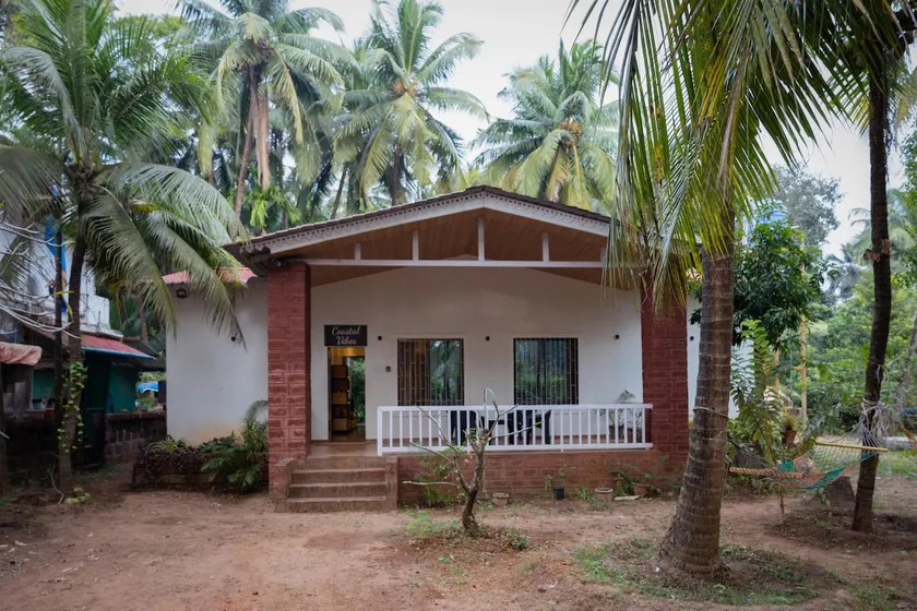 Coastal Vibes - 2 BHK in Malvan | 400m from beach - Image 1