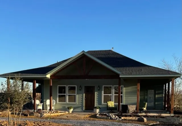 Blackberry Cottage - Image 1