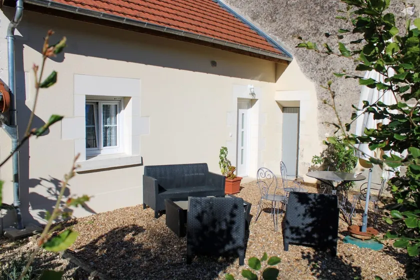 Valgienne stopover - Image 1
