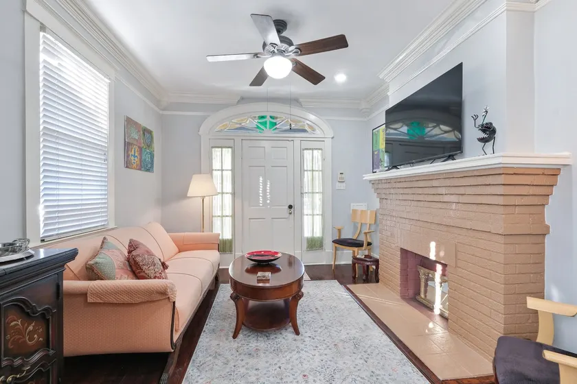 Audubon Park-Bungalow w/Parking - Image 1