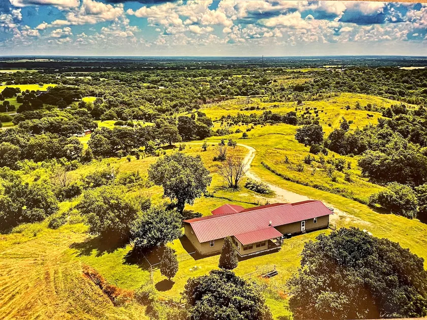 4 Bedroom on 15 Acres Near Crossbar Off Road Park & Turner Falls - Image 1