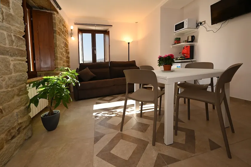 Petra Holiday Home - Image 1