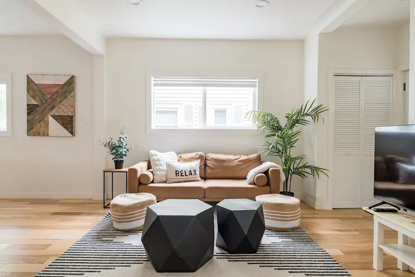 5BR Spacious Seattle Retreat | Backyard | Pets OK - Image 1