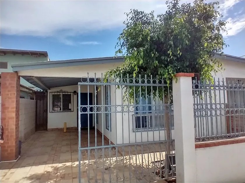 Casita Puravida: Central, Safe, Gated, Heated - Image 1