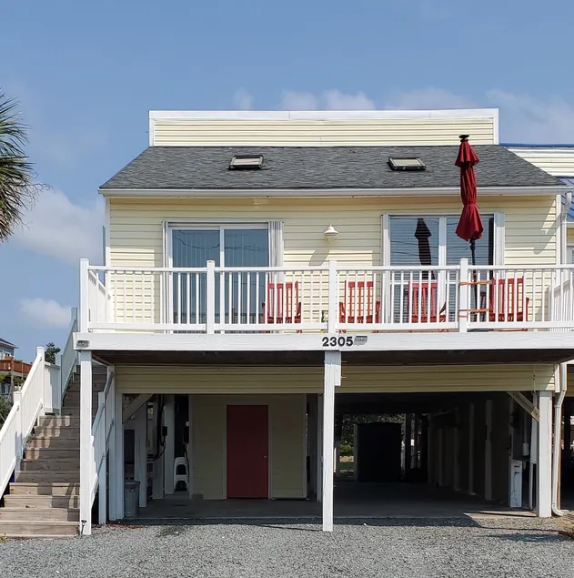 Cheerful Beach Cottage. ”The Getaway”. - Image 1