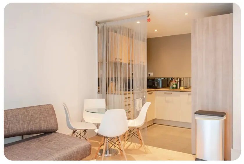 Central flat with garden in Kings Cross, London - Image 1