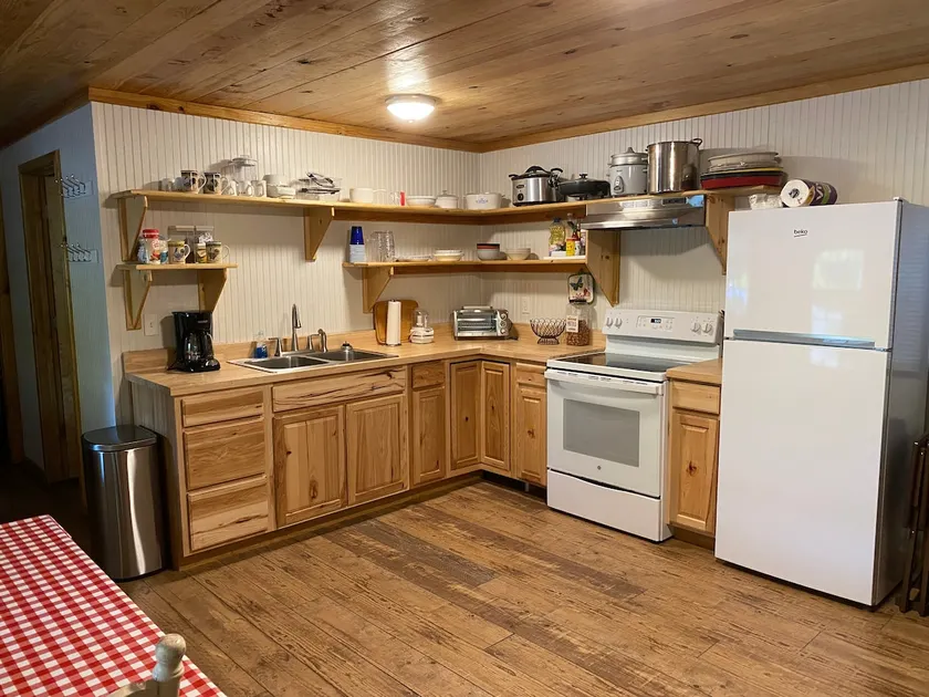 Cabin #2 The Magnolia @ Off the Beaten Path Cabins - Image 1