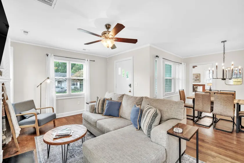 Chic 3BR Home: Pet Friendly, Near Furman & Parks - Image 1