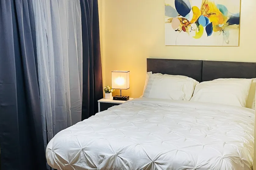 Rogers Park Cozy 1 bd, 1 bath unit. Gated parking. - Image 1