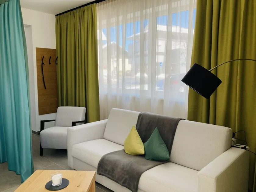 Apartment R. Top 1 - Image 1