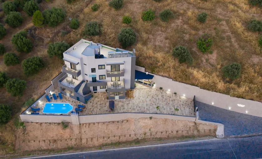 Elmaky Luxury Apartments - Image 1