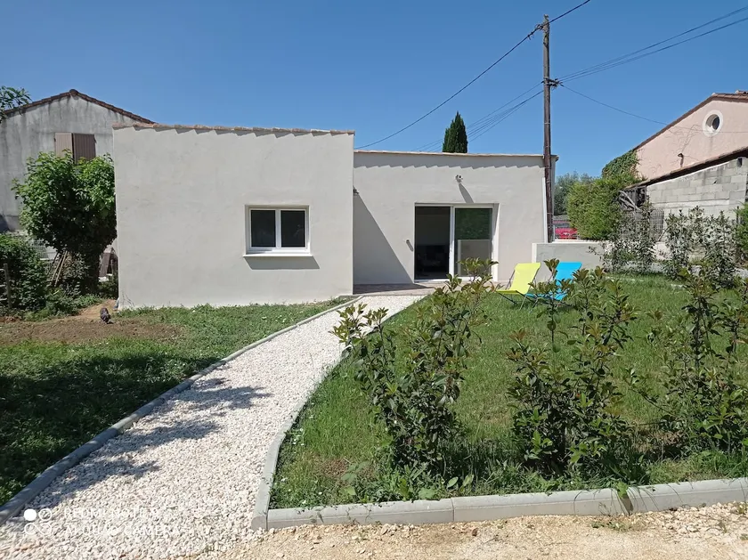 Tiny house for 4 people with shared pool - Image 1