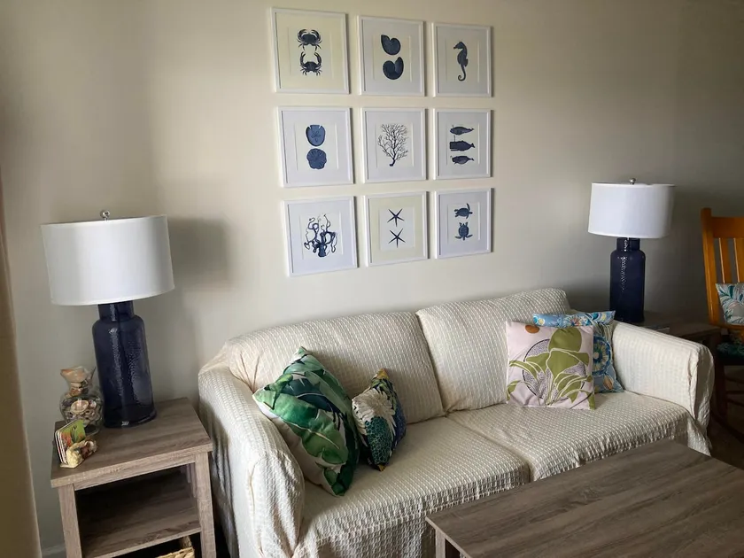 Condo in gated community on private beach - Image 1