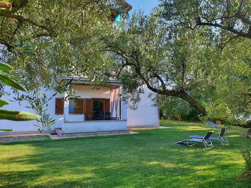 Meri Apartment near the sea Zambratija - Image 1