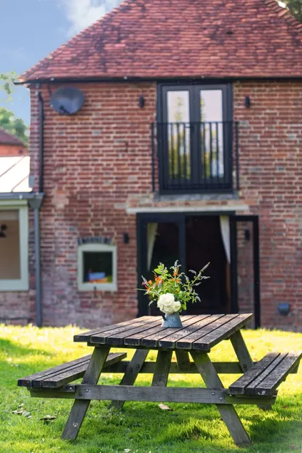The Potting Shed-perfect for family and friends - Image 1