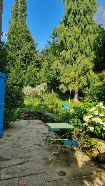 Gîte du Bambou Bleu, in a botanical garden - Image 1