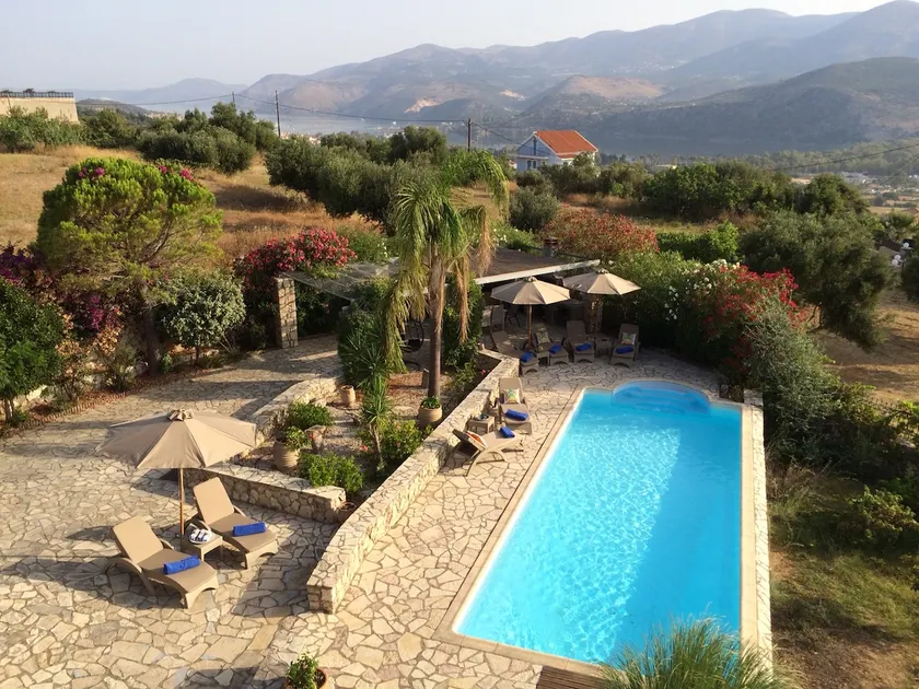 Serene Villa with Large Pool near Lassi/Argostoli - Image 1