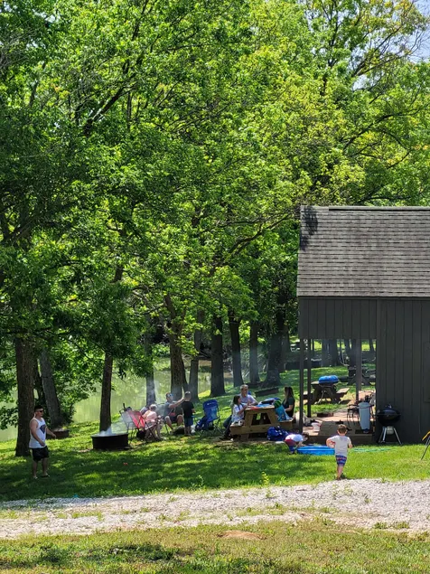Water’s Edge Cabin: King & Queen Beds (Cabin 4) - Image 1