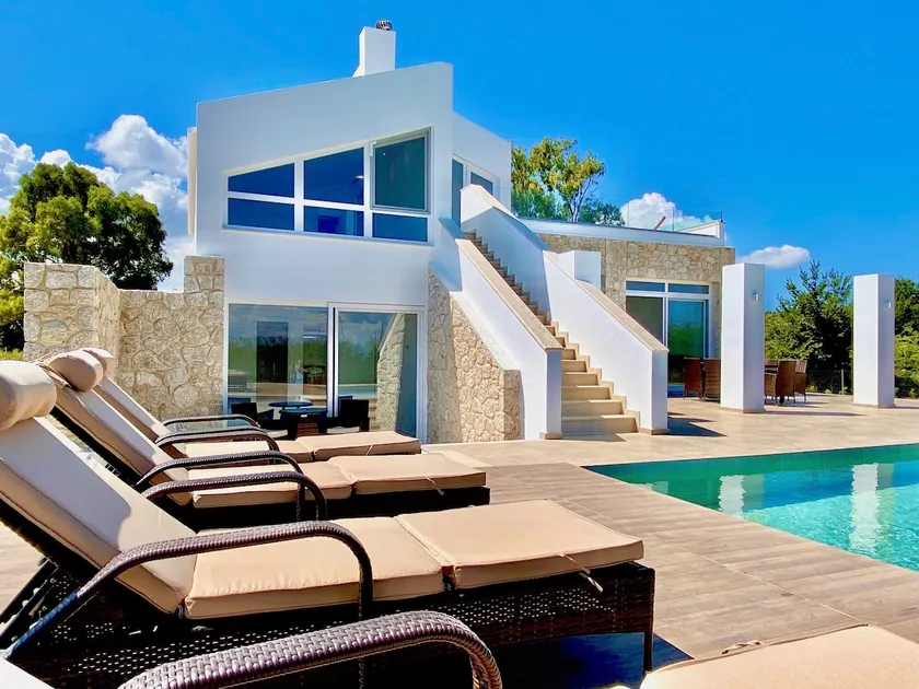 Danune Luxury Beachfront Villa with private pool by DadoVillas - Image 1