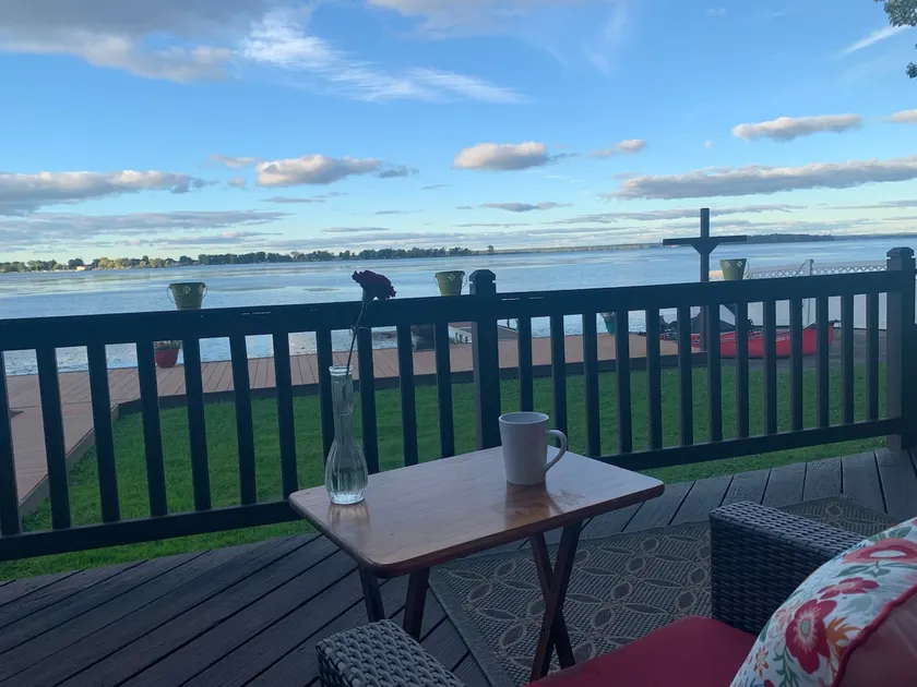 ”GEORGEous” Retreat: Oneida Lakefront - Image 1