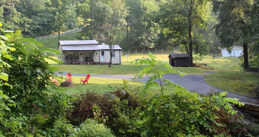 Shifflett's Ole Homeplace - serene river getaway - Image 1