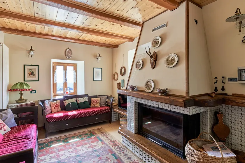 House for 10 in Vanoi | Conte Moro, sun, and nature - Image 1