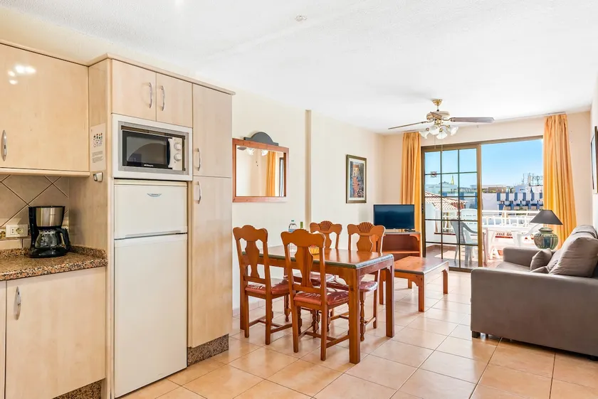 Club Tenerife Apartments - Image 1