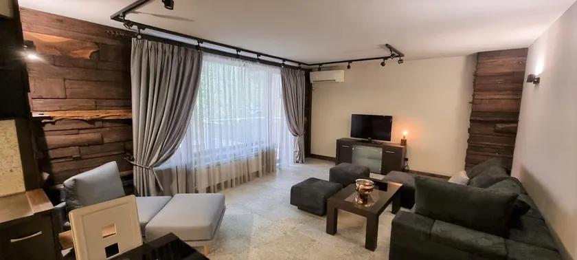 Beautiful top home in a top location - Image 1