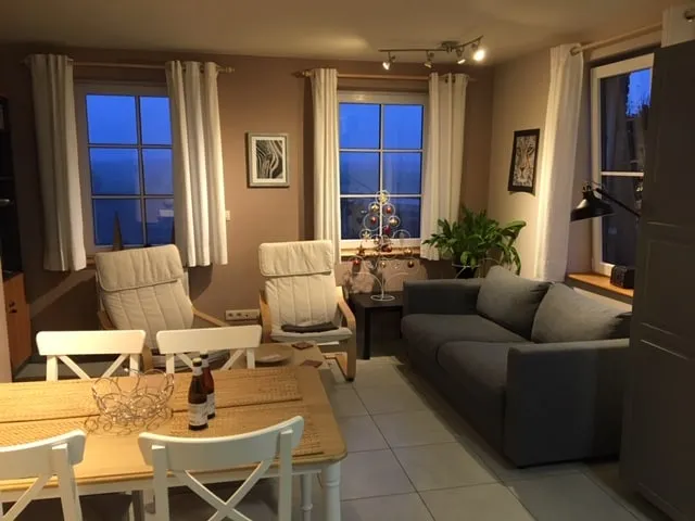 2 bedroom apartment with farm view and garden - Image 1