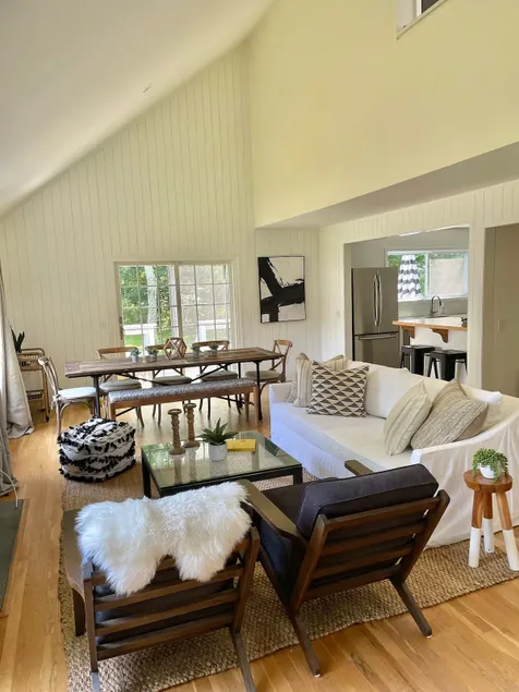 Charming Southampton Light filled Cottage - Image 1