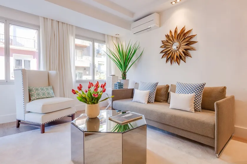 Comfy Luxurious Flat in Madrid Exclusive Area - Image 1