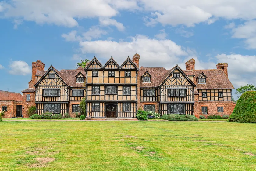 Severn End - 15th Century Manor House! - Image 1