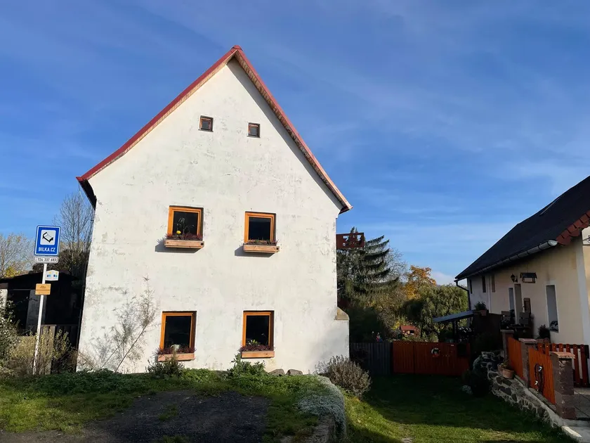 Bilka 33 - Village home in the Czech Central Highlands - Image 1