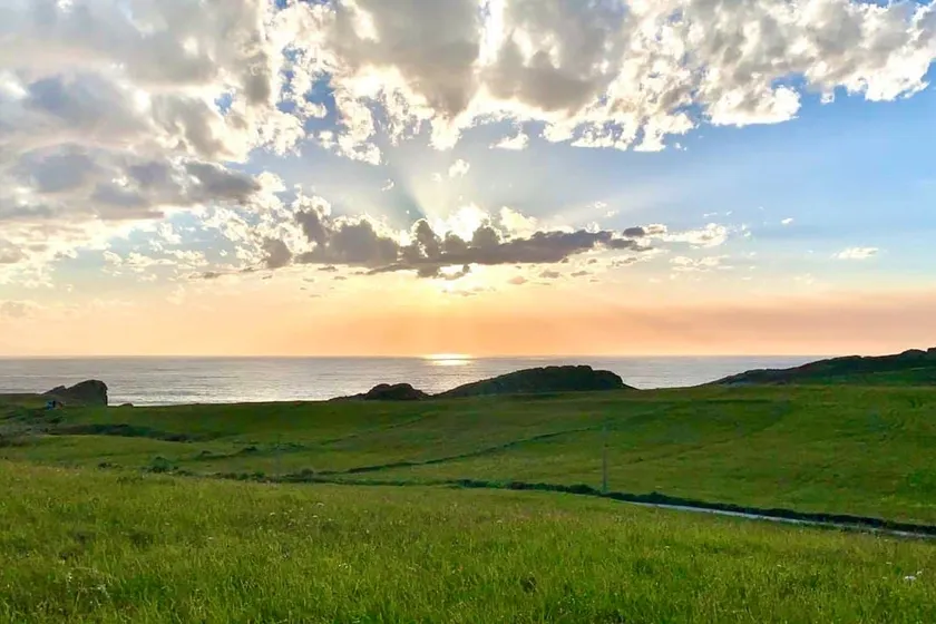 Duplex in Liencres (Cantabria) with ocean views - Image 1
