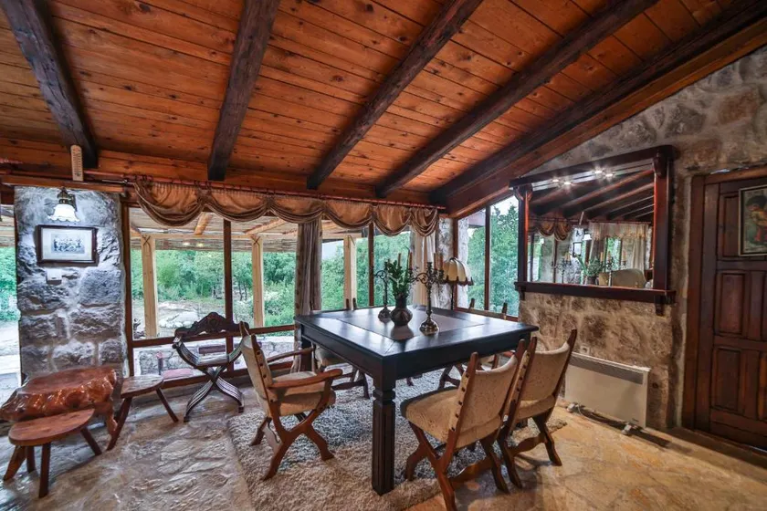 Private villa in the heart of Montenegro, perfect base for exploring the country - Image 1