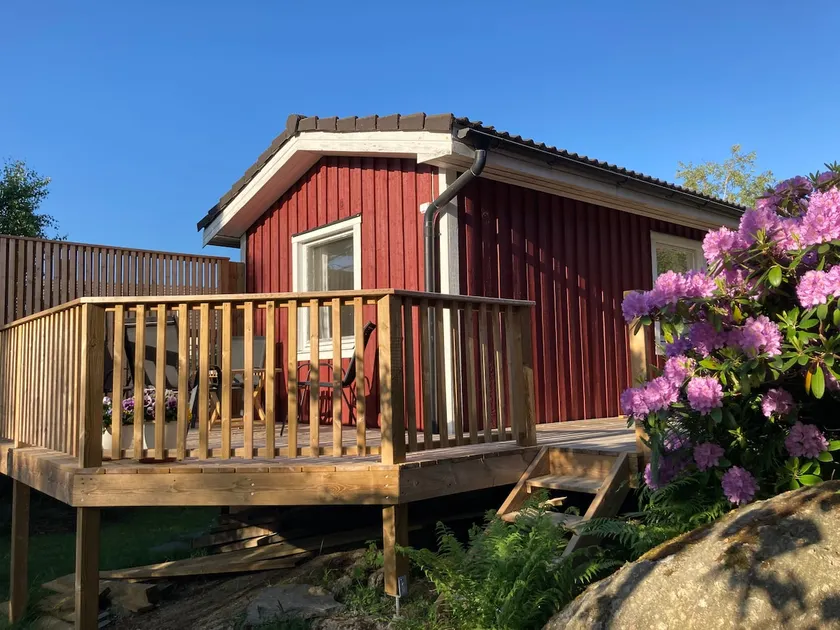 Nice little guesthouse near the sea and Gothenburg. - Image 1