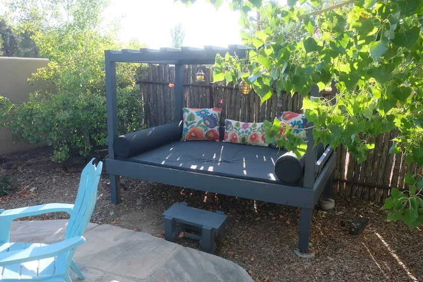 South Capitol home with private outdoor spaces - Image 1