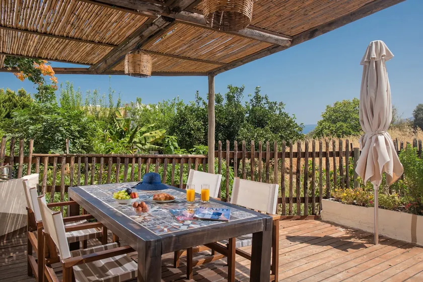 4 Elements Holiday Homes - Image 1