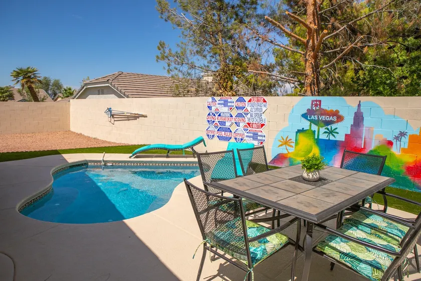 Viva Las Vegas - Newly Remodeled 4BR house - Image 1