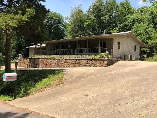 Mount Magazine 3 bdm/2ba; sleeps 8 - Image 1
